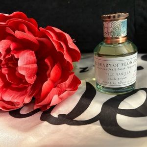 Library Of Flowers- True Vanilla